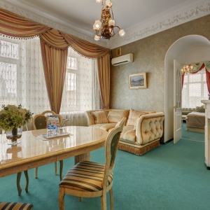 Hotel Peking