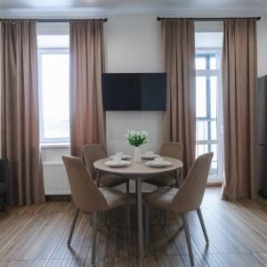 Accomodation facility 5 Stars 3-room Apartment on Petra Lomako street 10