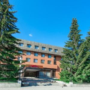 Hotel Oktyabrskaya