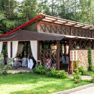 Hotel Oktyabrskaya