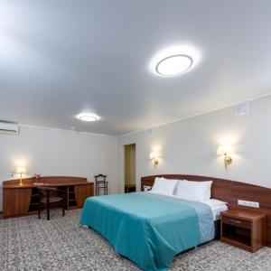 Hotel Ural