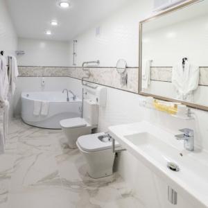 Hotel Ural