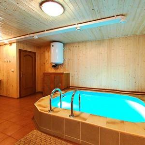 AMAKS Park Hotel