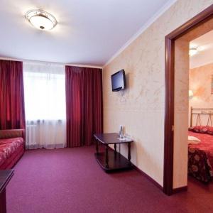 AMAKS Premier Hotel