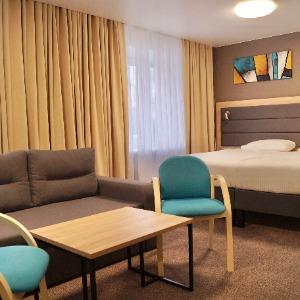 AMAKS Premier Hotel