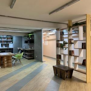 CubRooms Capsule Hotel