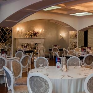 AMAKS Hotel Azov