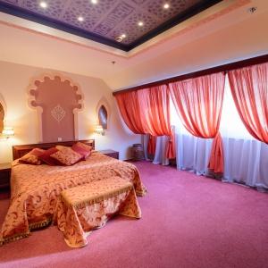 Hotel Ambassador