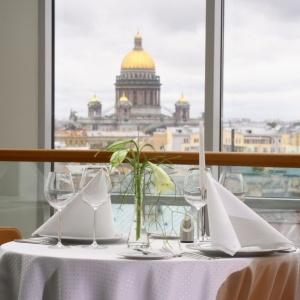 Hotel Ambassador