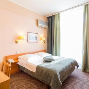 Hotel Equator