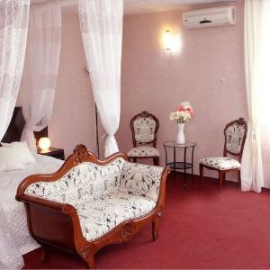 Hotel 12 Rooms
