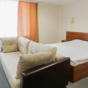 City Hotel