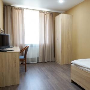 City Hotel