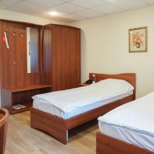 City Hotel