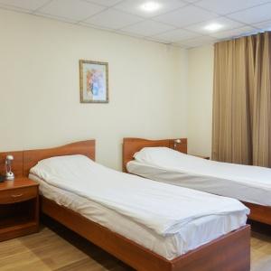 City Hotel