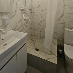 Hotel Buta 3