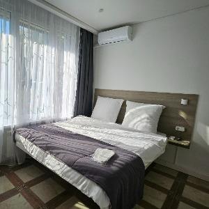 Hotel Buta 3