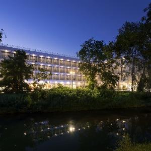 Hotel Divotel