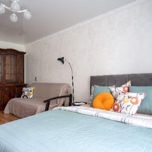 Accomodation facility Apartments Savina U Ploshchadi Pobedy Uralskaya street 10