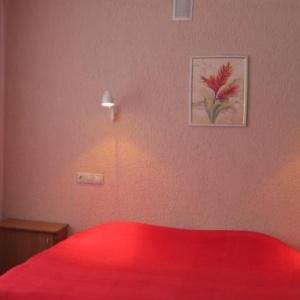 Hotel Izumrud