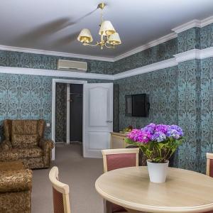 Best City Hotel