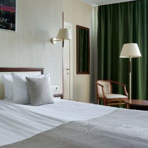 Hotel Alye Parusa
