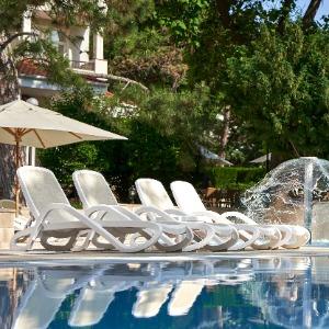 Hotel Alye Parusa