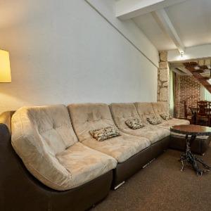Hotel DEM