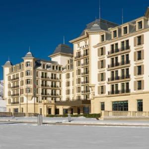 Hotel Pik Palace