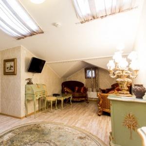 Nikolaevsky Posad Art Hotel