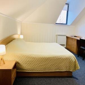Business Hotel