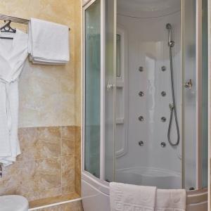 Hotel Lazurny Bereg