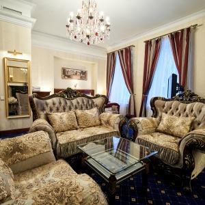 Гостиница Золотой Треугольник