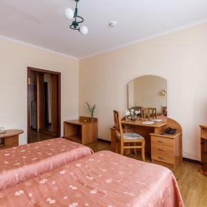 Hotel Platan