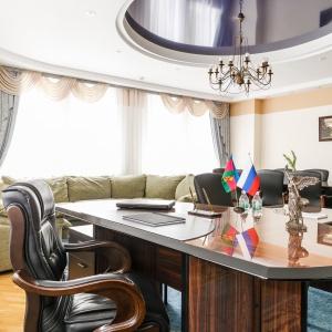 Hotel Platan