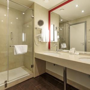 Ramada by Wyndham Yekaterinburg Hotel and SPA