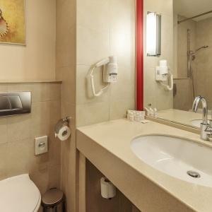 Ramada by Wyndham Yekaterinburg Hotel and SPA