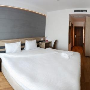 Astra Hotel