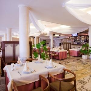 Hotel Astrus - Central House of Tourist