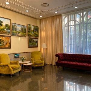 Hotel Versailles