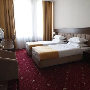 Hotel Versailles