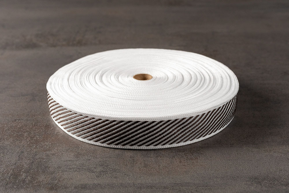 Тесьма и стропа