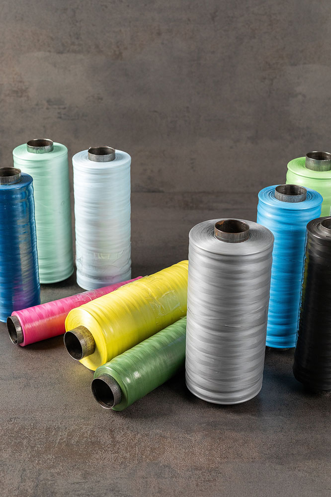 Нить большая