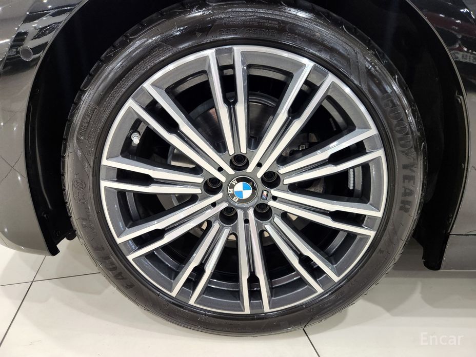 3 Series (G20)320i M Sport 6