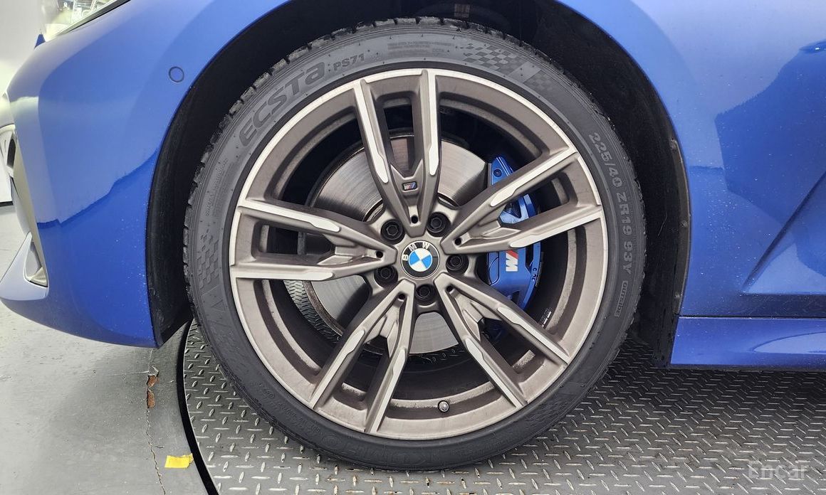 BMW 3 Series (G20)M340i Performance  6