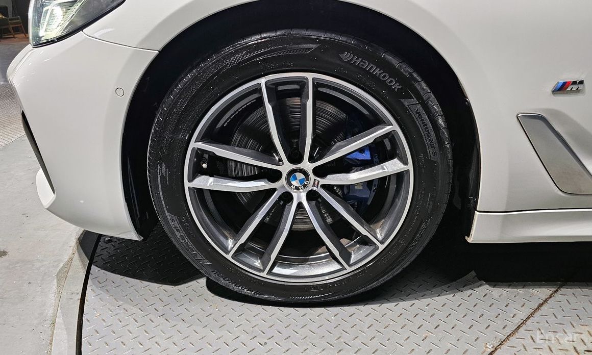 BMW 5 Series (G30) 523d M Sport №6