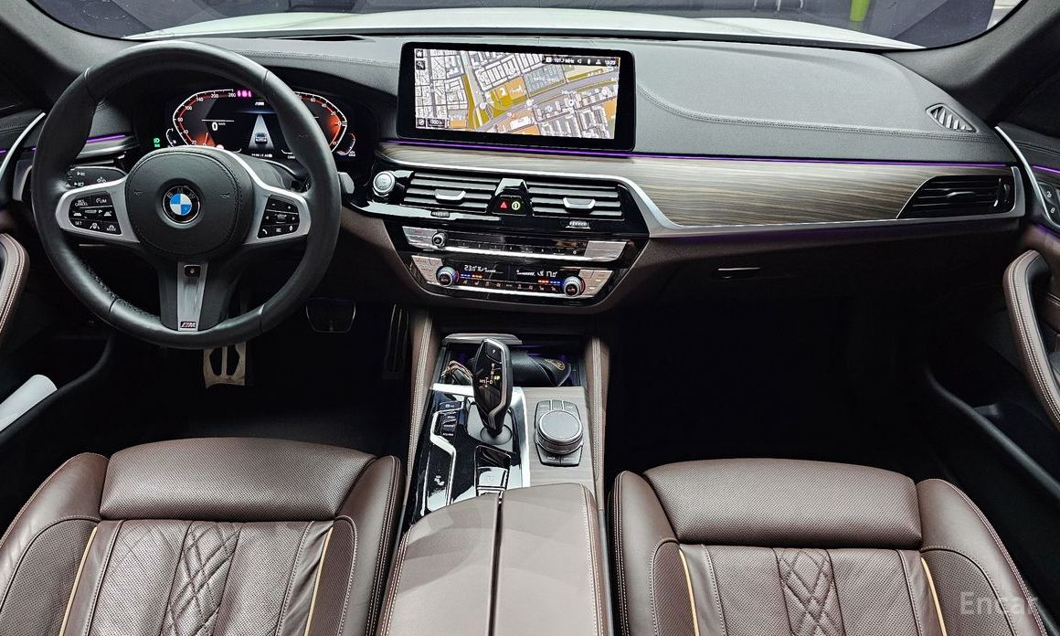 BMW 5 Series (G30) 523d M Sport №8