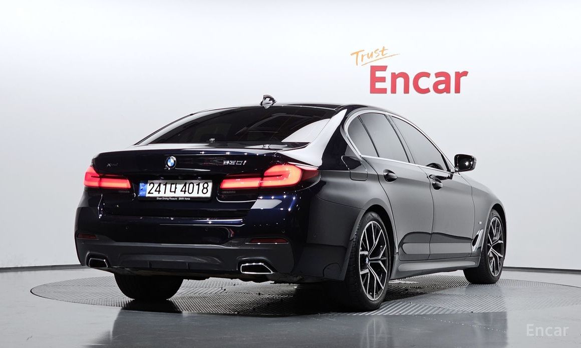 BMW 5 Series (G30) 530i xDrive M Sport  3
