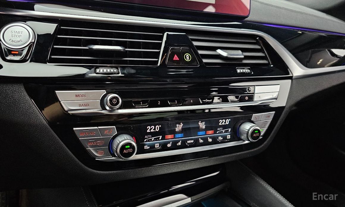 BMW 5 Series (G30) 530i xDrive M Sport  18