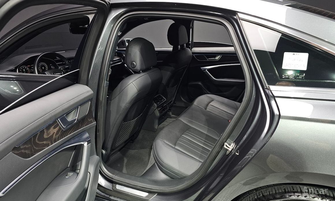 A6 (C8) 45 TFSI Quattro Premium 12